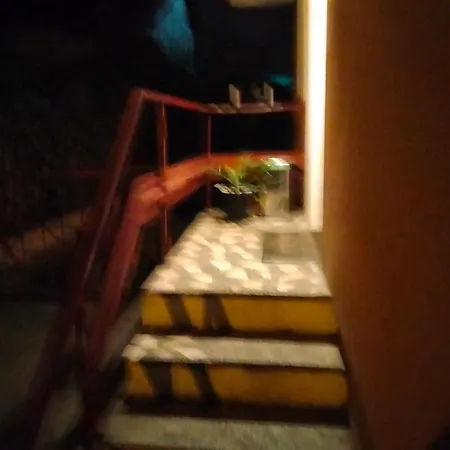 Cu Baie Tina Guest house *