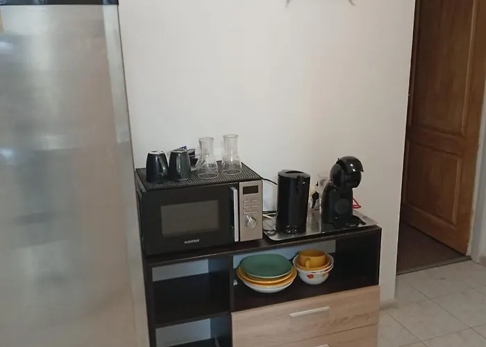 Privata Cu Baie Tina, Iulius Mall